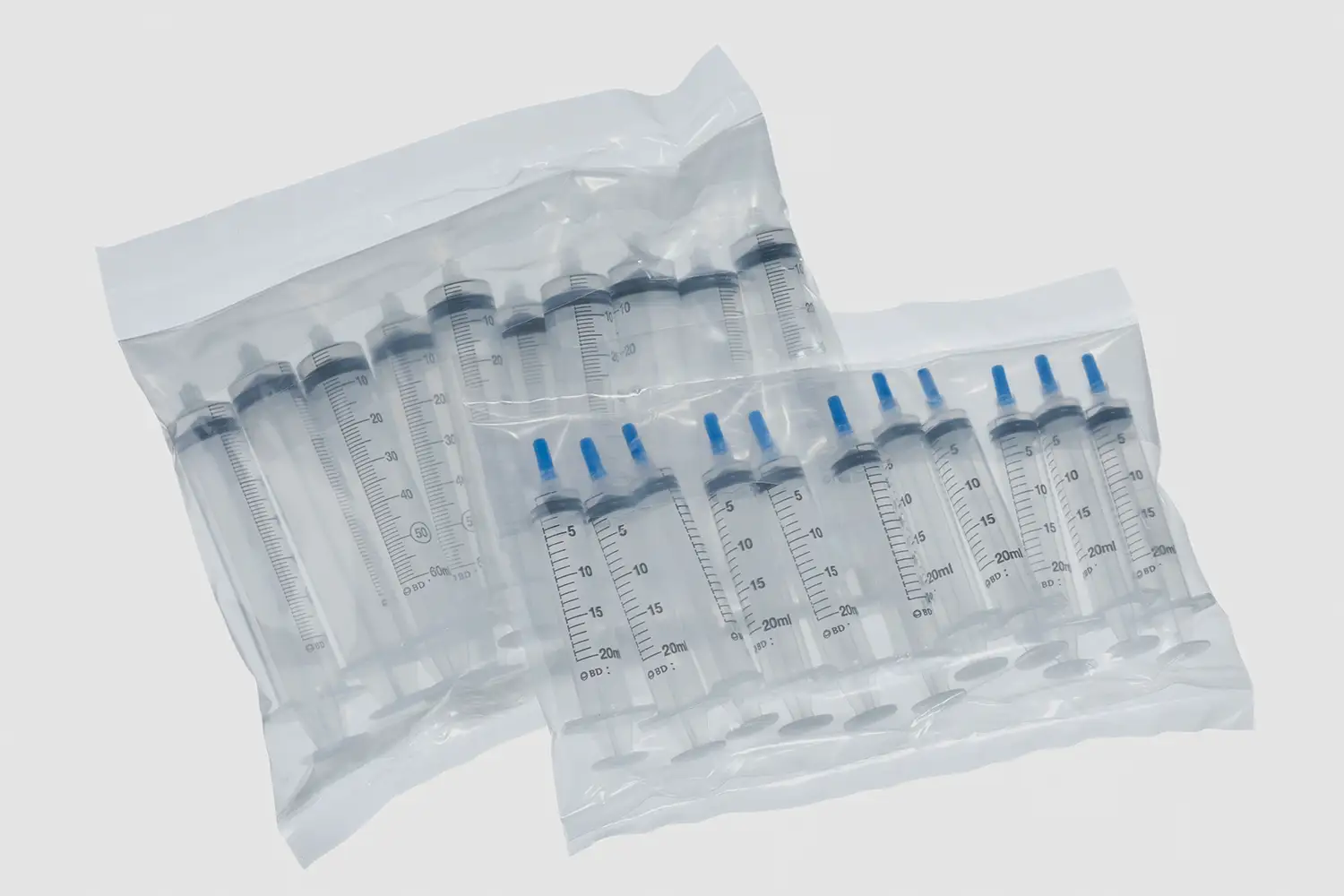 Sterile doppelt verpackte Spritzen im Multi-Pack zu 10 Stück bzw. 25 Stück